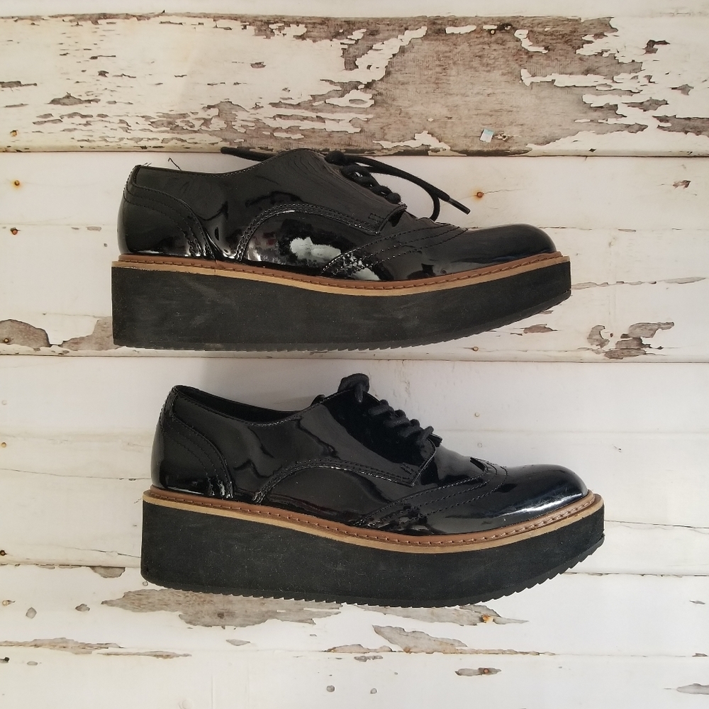 Steve Madden Black Patent Oxford - Size 6 - Picture 6 of 11